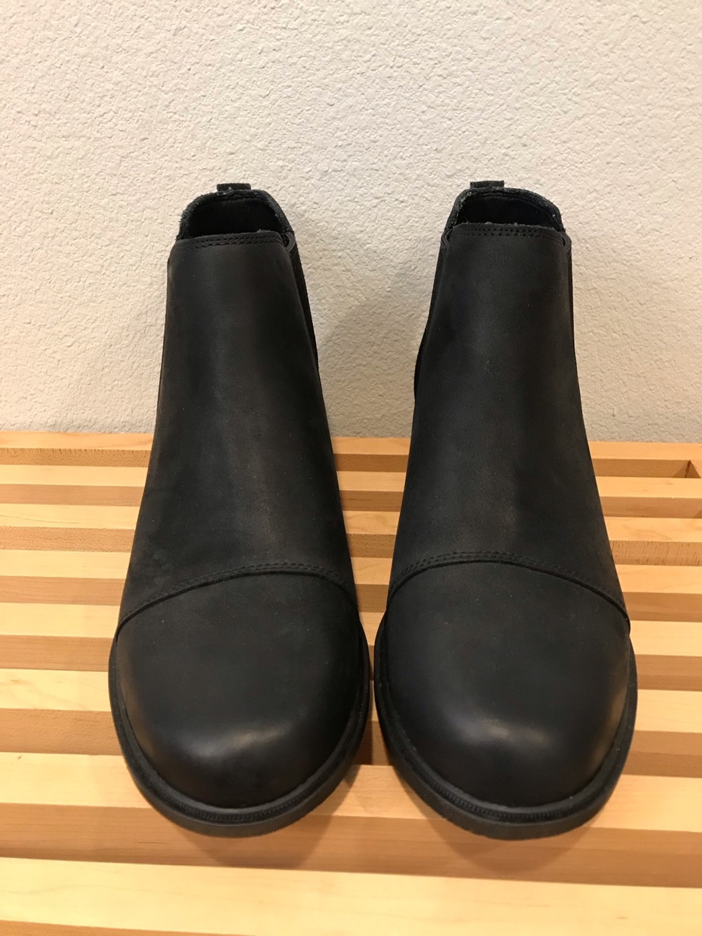 Sorel Black Women's Chelsea Ankle Boots - Picture 6 of 9